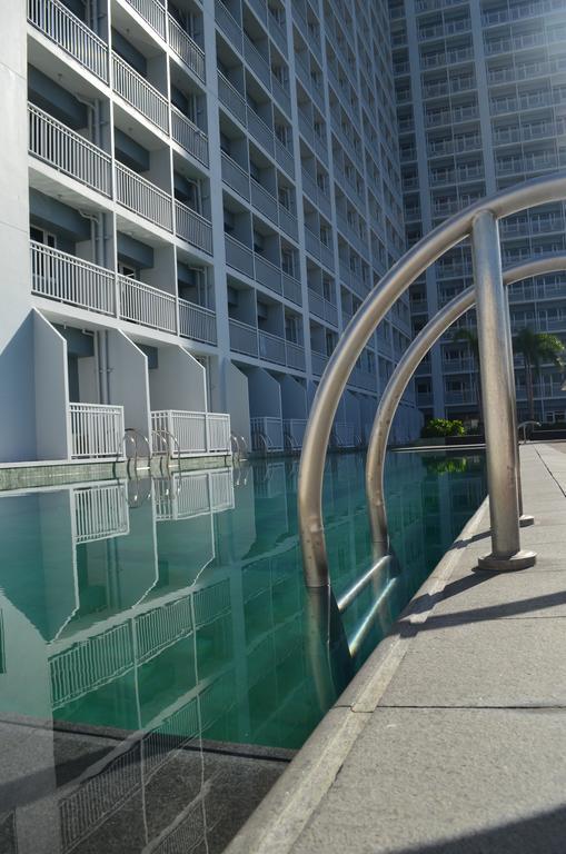 Jovic's Condo at Breeze Residences. Manila Exterior foto